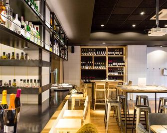 Rooms Ciencias - Thành phố Valencia - Bar