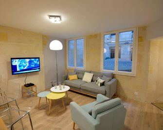 Esprit Bordelais - Bordeaux - Living room