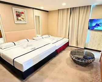 Seeds Hotel Kuala Selangor - Куала Селангор - Спальня