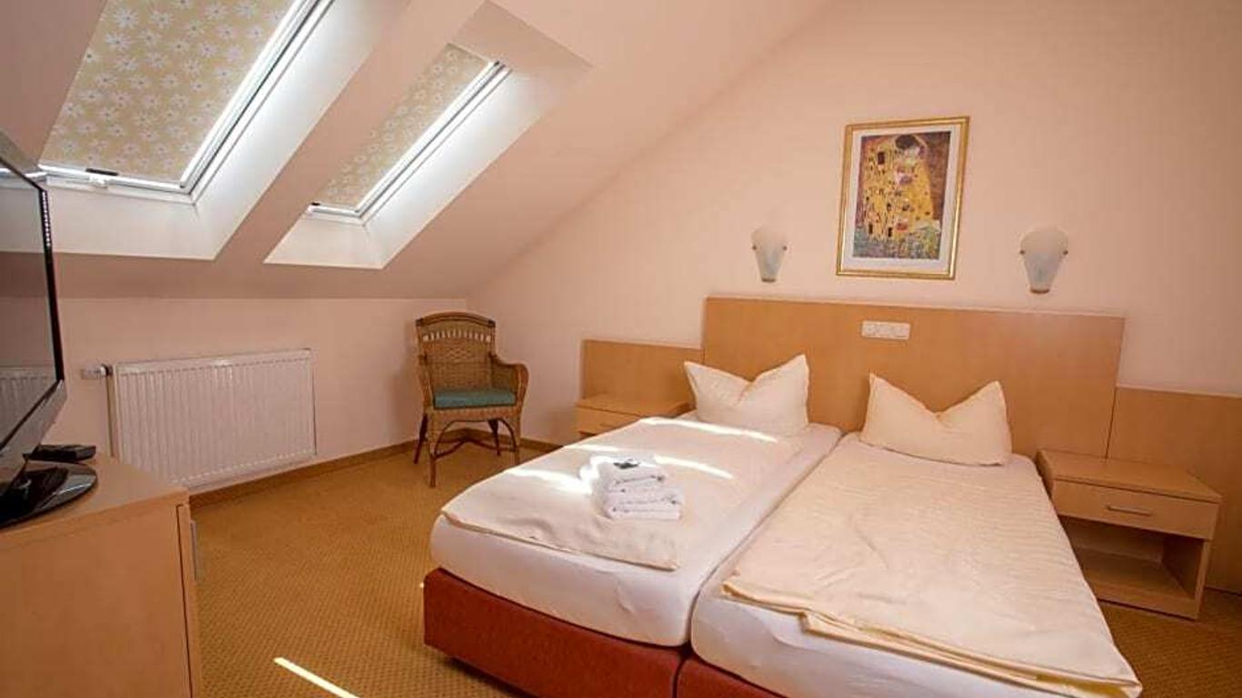 Landhaus & Landhof Gabriel