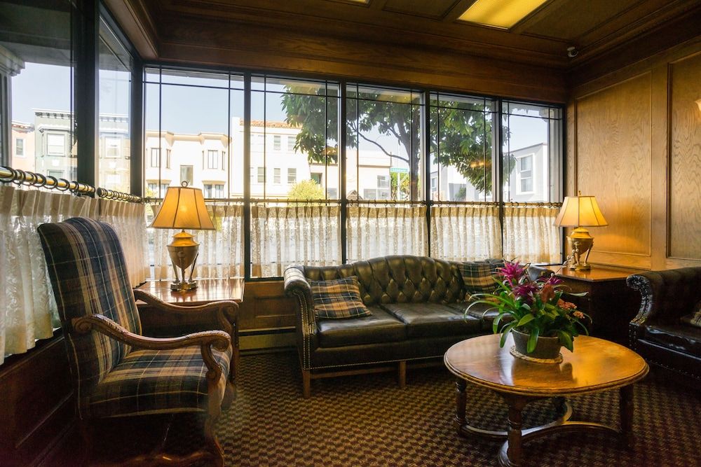 Coventry Motor Inn - San Francisco - Living room
