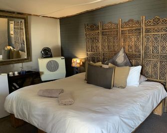 Karoo Soul Bacpackers & Cottages - Oudtshoorn - Chambre