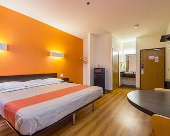 Motel 6 Dallas - Irving Dfw Airport South - Irving - Sovrum
