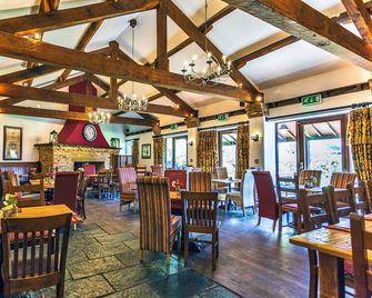The Holly Hill Inn - Richmond - Restaurant
