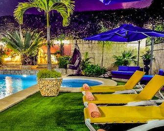 Villa Azzurra Cuba - Havana - בריכה