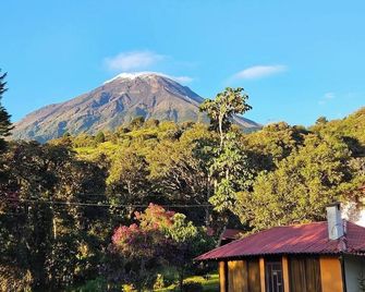 Las Orquídeas Runtun Lodge - Baños - Udsigt