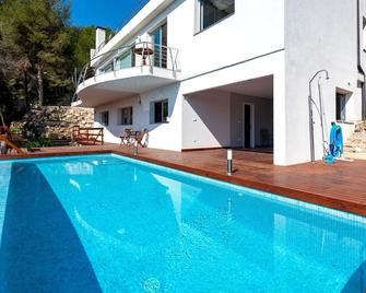 Casa Majestic - Cunit - Piscina