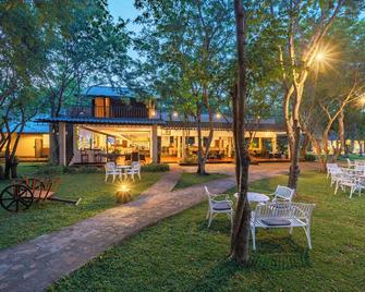 Kassapa Lions Rock - Dambulla - Patio