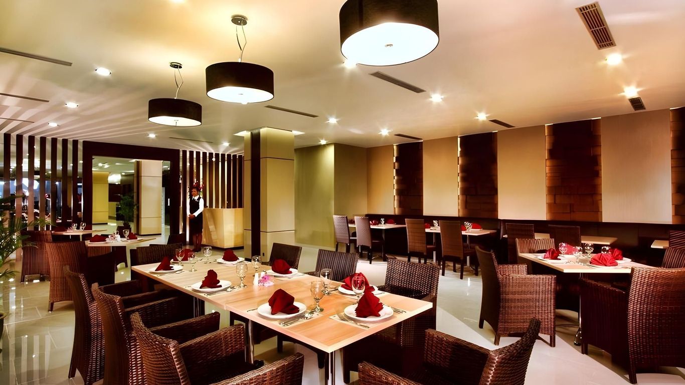 Orchardz Hotel Ayani