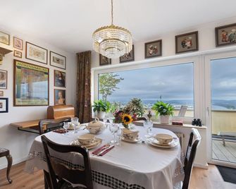 Rheinblick am Rheinsteig mit Balkon und Sauna - Urbar (Mayen-Koblenz) - Dining room