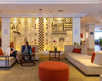 Intercontinental Hotels San Salvador-Metrocentro Mall By IHG - San Salvador - Lounge