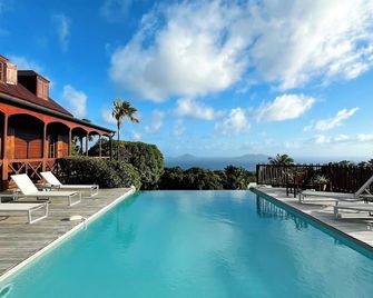 Le Jardin Malanga - Trois-Rivières - Pool