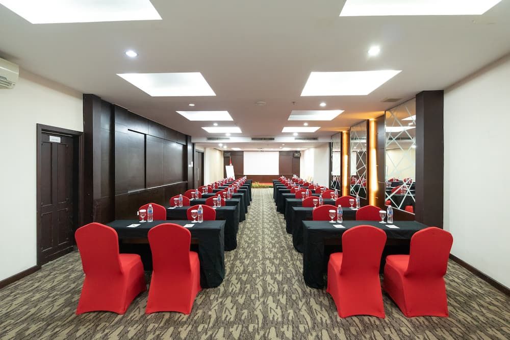 Swiss-Belinn Baloi Batam - Batam - Meeting room