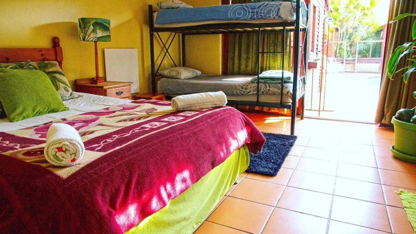 Homebase Melville - Hostel