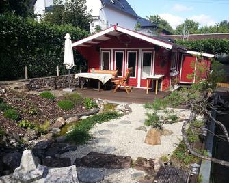 new, quiet, small. Apartment for 2 no pets - no smoking / - Bernkastel-Kues - Patio