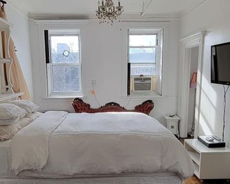 La Maison des sirenes 2,only 20mn away from Manhattan. Bohemian,comfortable - Brooklyn - Habitación