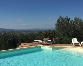 La Quercetta - Foligno - Pool