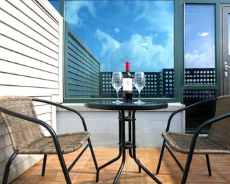 Hotel Skypark Kingstown Dongdaemun - Seúl - Balcón