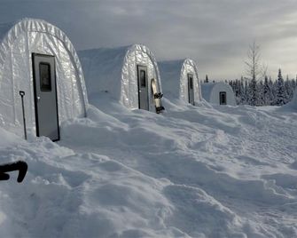 Cozy Tent Rentals for Groups at Ski Resort in British Columbia, Canada - New Hazelton