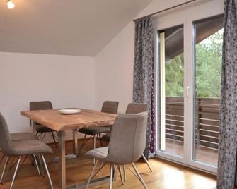 Ferienwohnung mit Seeblick, Unterach am Attersse - Unterach - Dining room