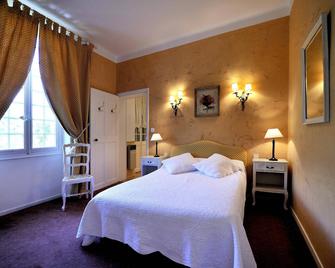 Demeures et Châteaux Hôtel L'Hermitage - Pernes-les-Fontaines - Slaapkamer