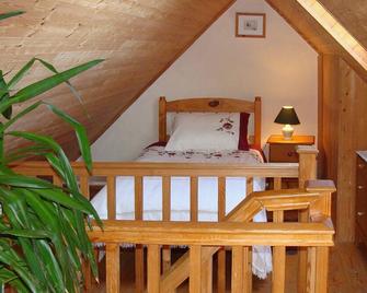 Bridies Holiday Cottage Roundstone - Roundstone - Bedroom