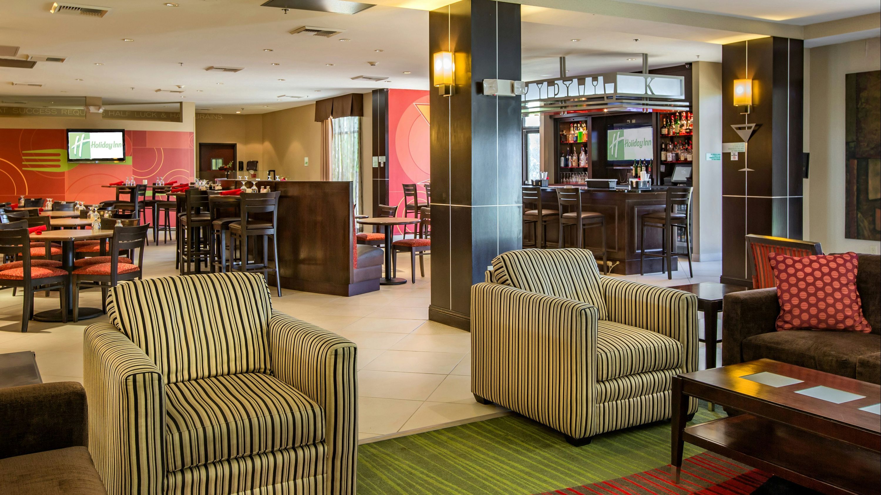 Holiday Inn Oklahoma City Airport By IHG - אוקלהומה סיטי - מסעדה