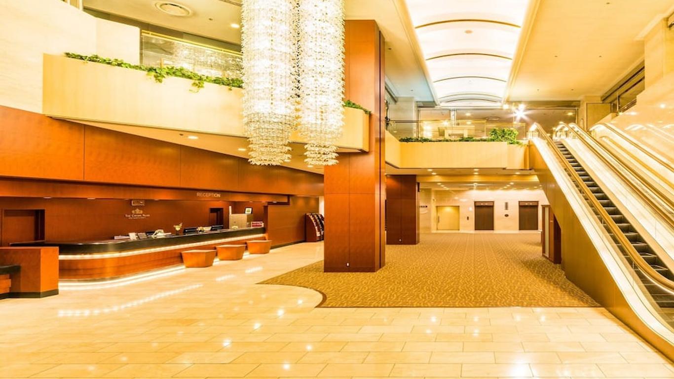 高知新阪急皇冠酒店 - 高知