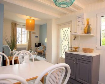 Les beaux châteaux - Vouvray - Salle à manger