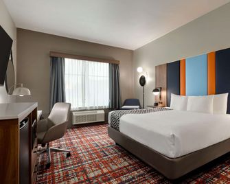 La Quinta Inn & Suites by Wyndham Oxford Anniston - Oxford - Habitación