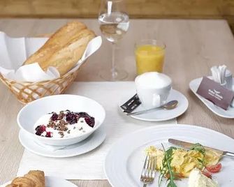 Penzion Dobre Hnizdo - Zlín - Comida
