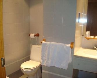 San Glorio - Llánaves de la Reina - Bathroom