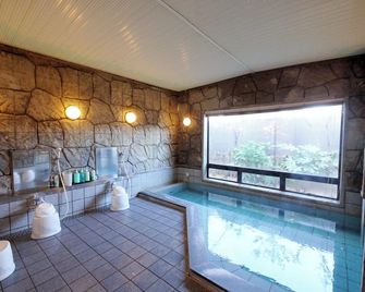 Hotel Route-Inn Court Minami Matsumoto - Matsumoto