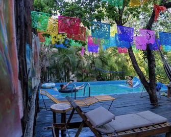 Maui Hostels Tulum - טולום - בריכה