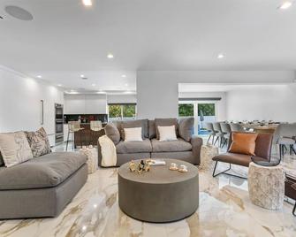 Villa Bianco - Miami - Wohnzimmer