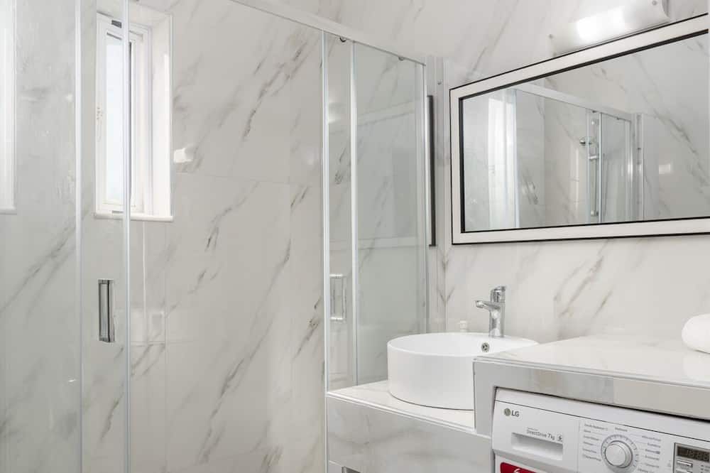 The Cottage South Escape with beach front pool - Plimmiri - חדר רחצה