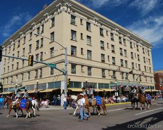 Historic Plains Hotel - Cheyenne