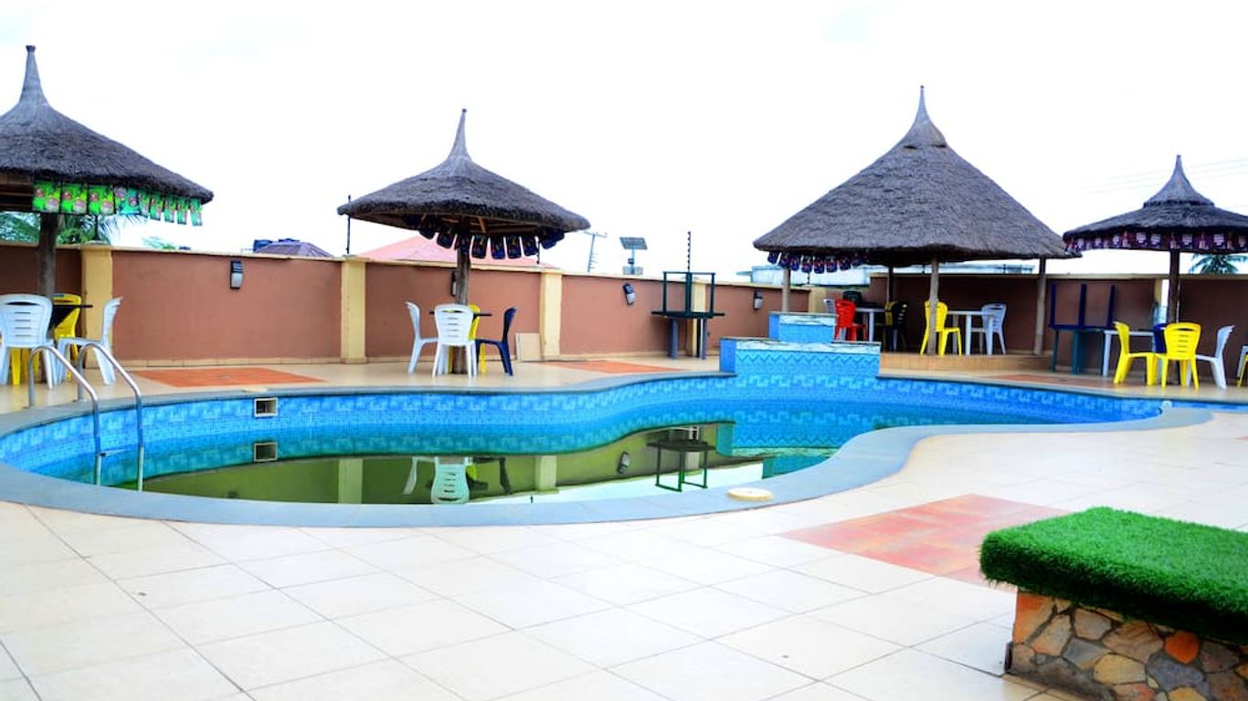 Groovy Hotel Akure