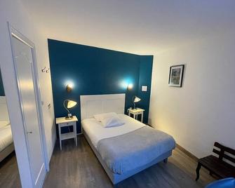 Hotel Du Chateau - Vitré - Camera da letto
