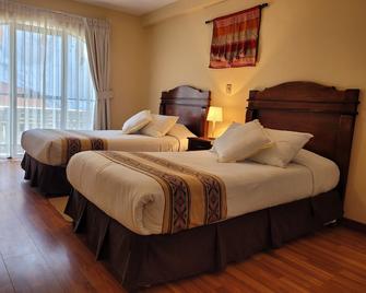 Hotel Monte Carlo - La Paz - Bedroom