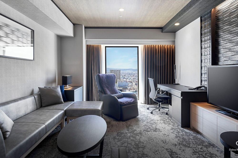 دايوا روينت هوتل أوموري