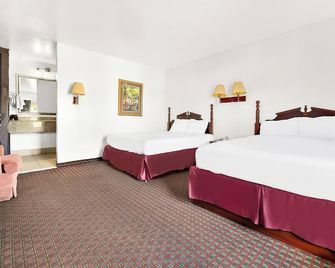 Capitol Inn And Suites - Montgomery - Habitación