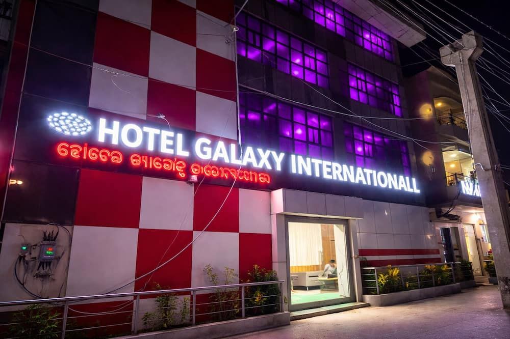 Hotel Galaxy International - פורי - בניין