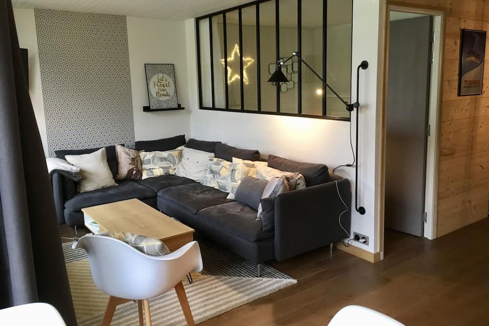 Breathtaking view of the lake! - La Plagne-Tarentaise - غرفة معيشة