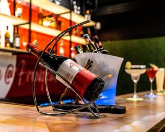 Marksman Resort - Bangalore - Bar