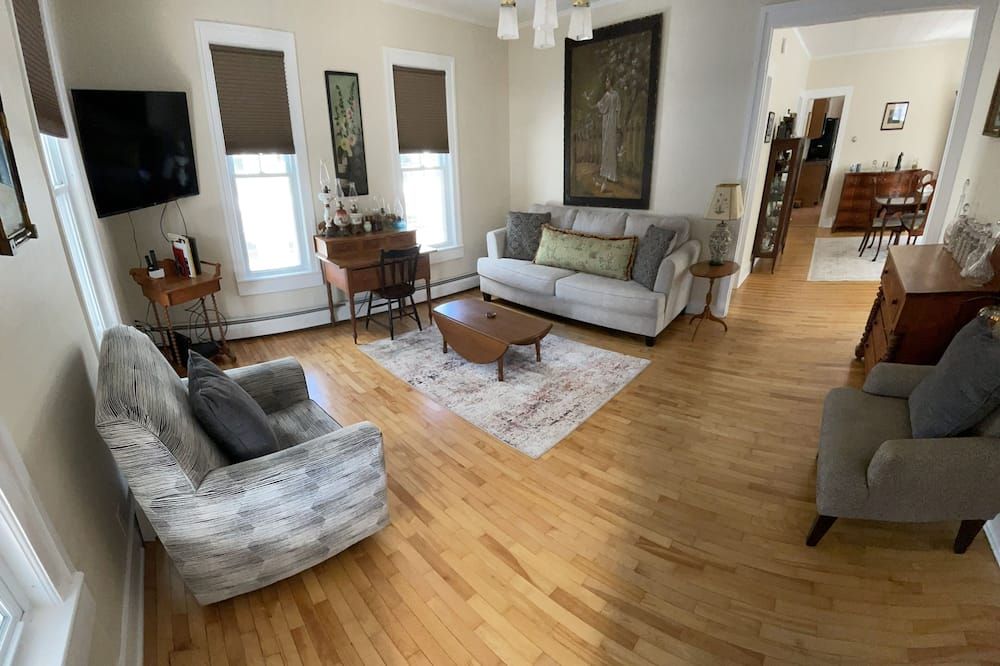 Great 2 bedroom apartment in Downtown Waterbury - واتربوري (فيرمونت) - غرفة معيشة