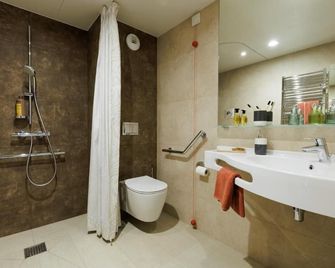 Zenao Chambery - Chambéry - Bathroom