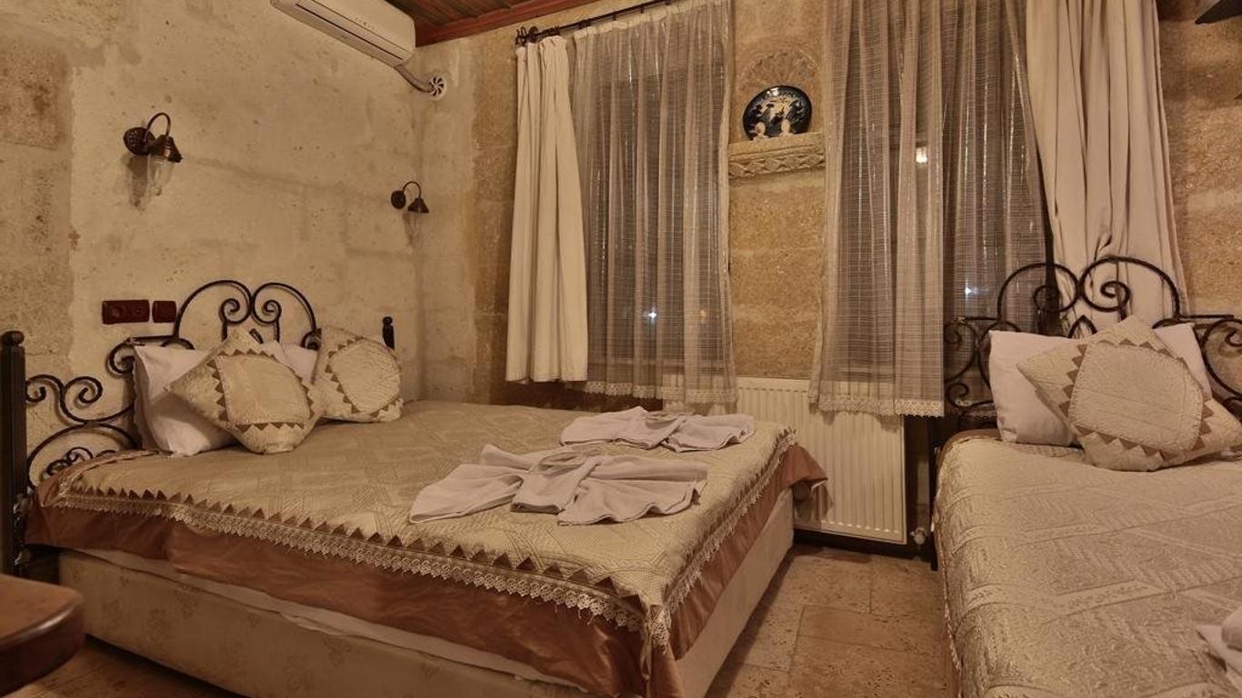 Center Cave House