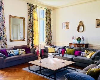 Superb Castle With Pool - Beaumont-Pied-de-Bœuf - Sala de estar