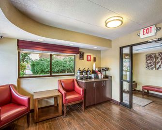 Red Roof Inn Detroit - Plymouth/Canton - Plymouth - Lobby